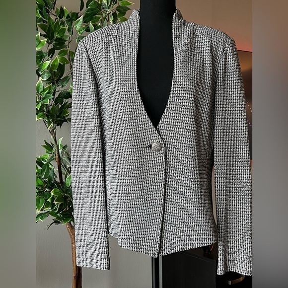 St John tweed jacket size 12 - Picture 5 of 11